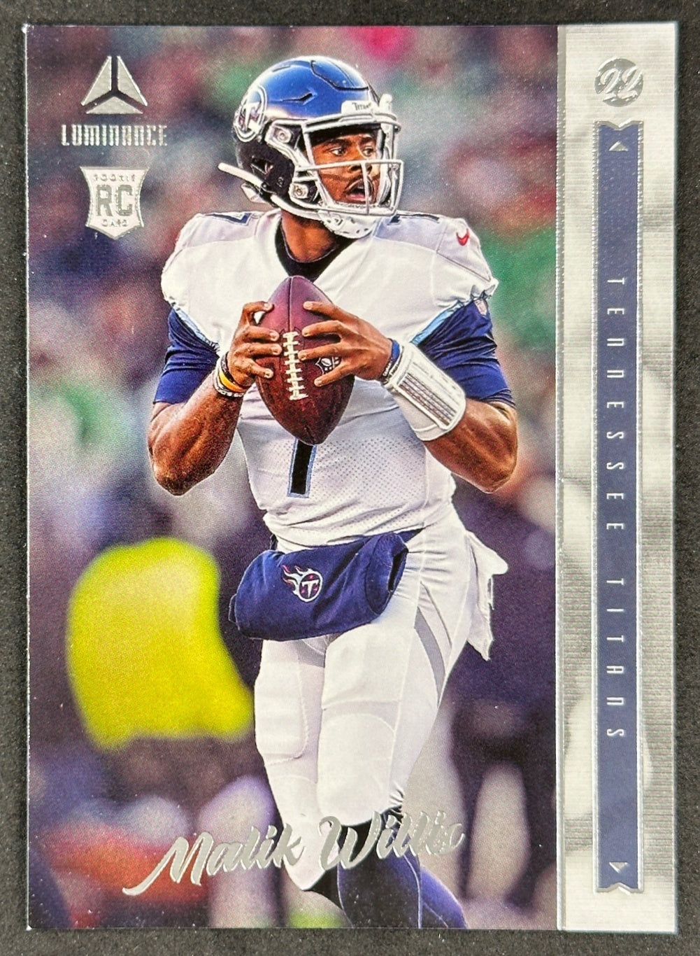Malik Willis 2022 Chronicles Luminance Update Rookies Titans Dolphins Sports Trading Card