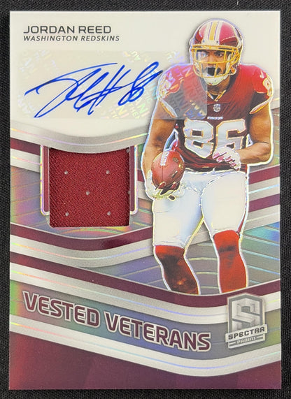 Jordan Reed 2019 Panini Spectra Vested Veterans Auto /50 Redskins Sports Trading Card