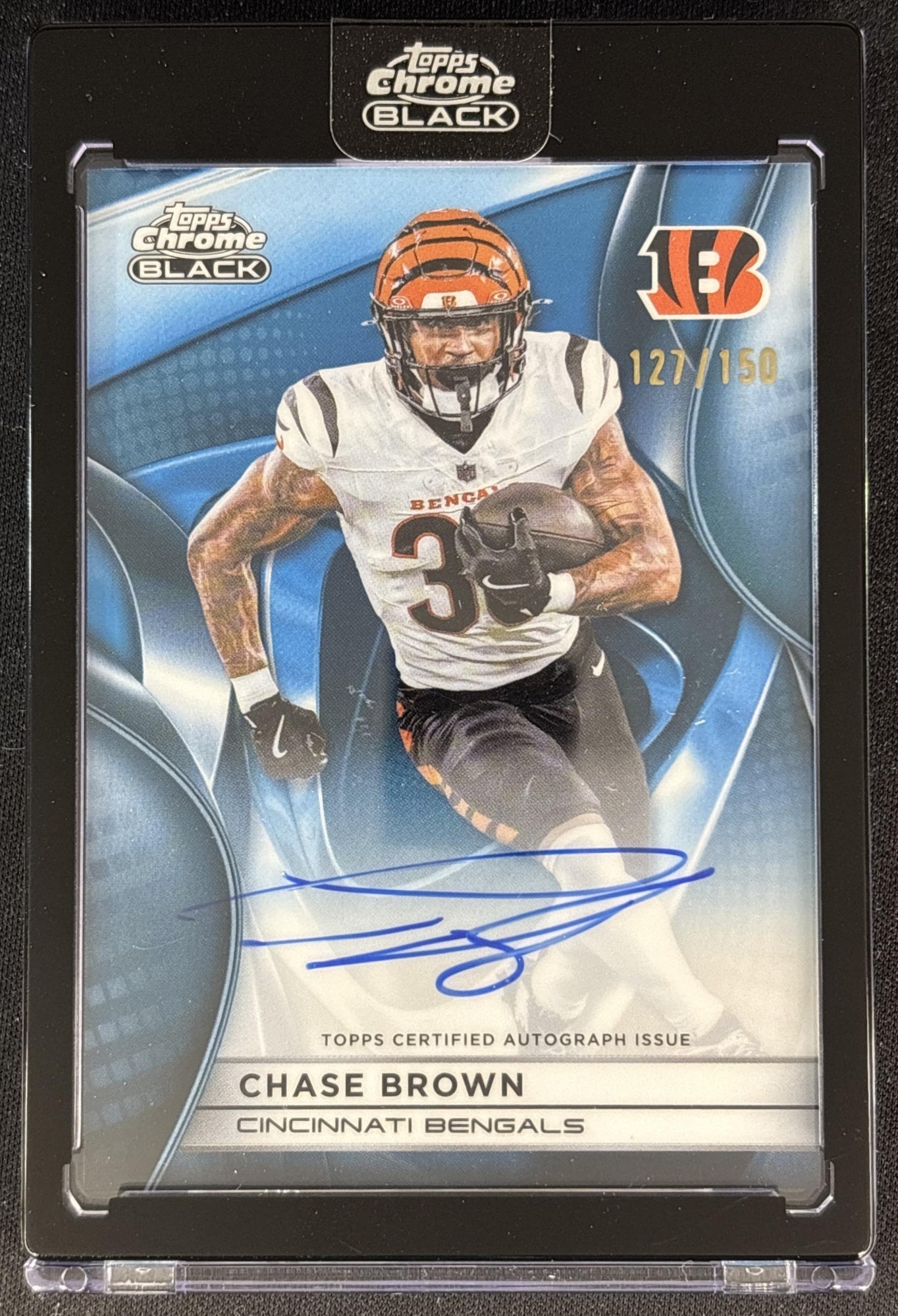 Chase Brown 2025 Topps Chrome Black Auto Blue Refractor /150 Bengals