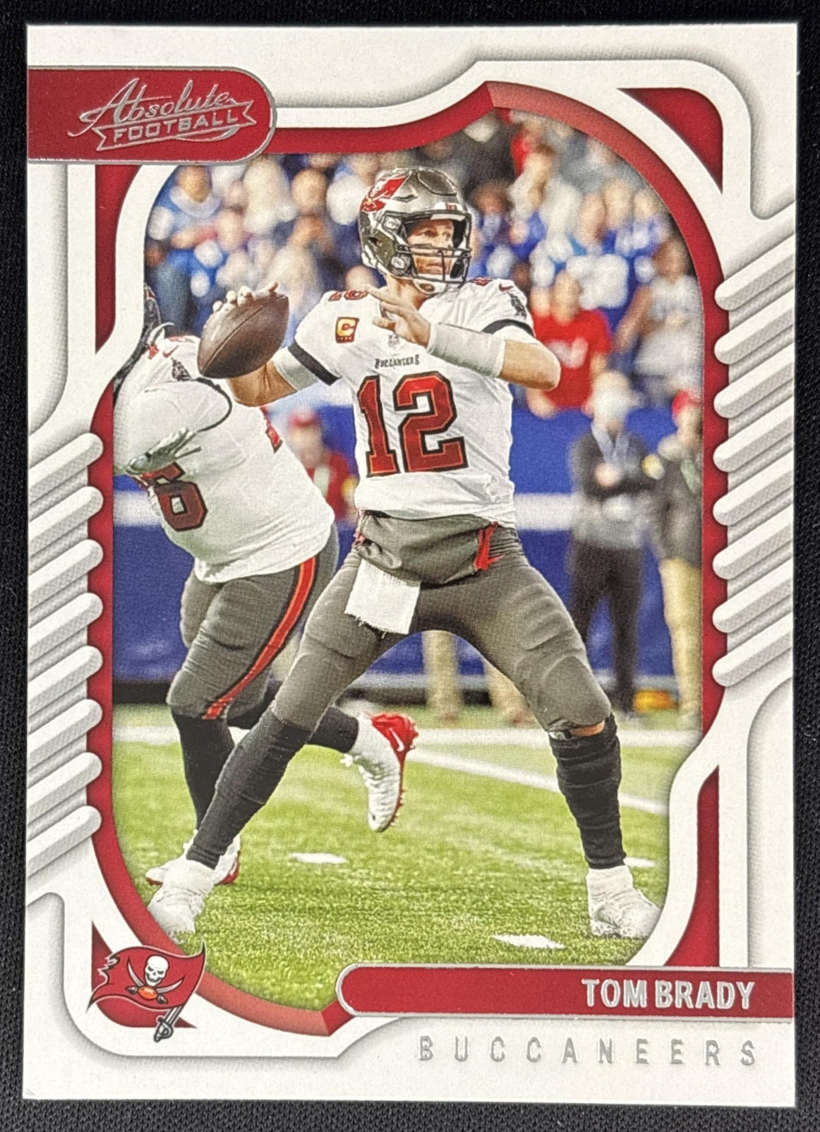 Tom Brady 2022 Panini Absolute Retail Buccaneers Sports Trading Cards