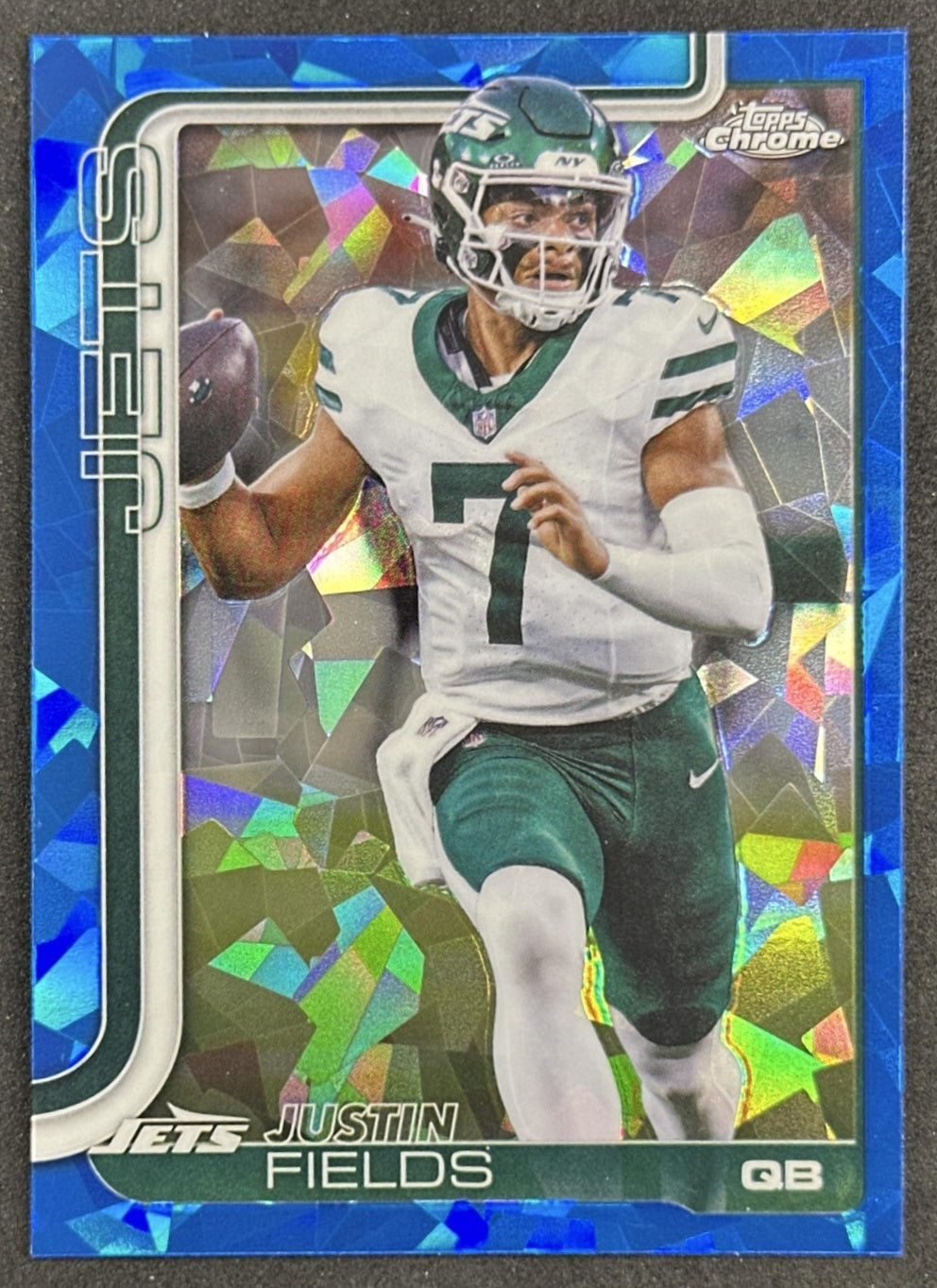 Justin Fields 2025 Topps Chrome Sapphire Jets front