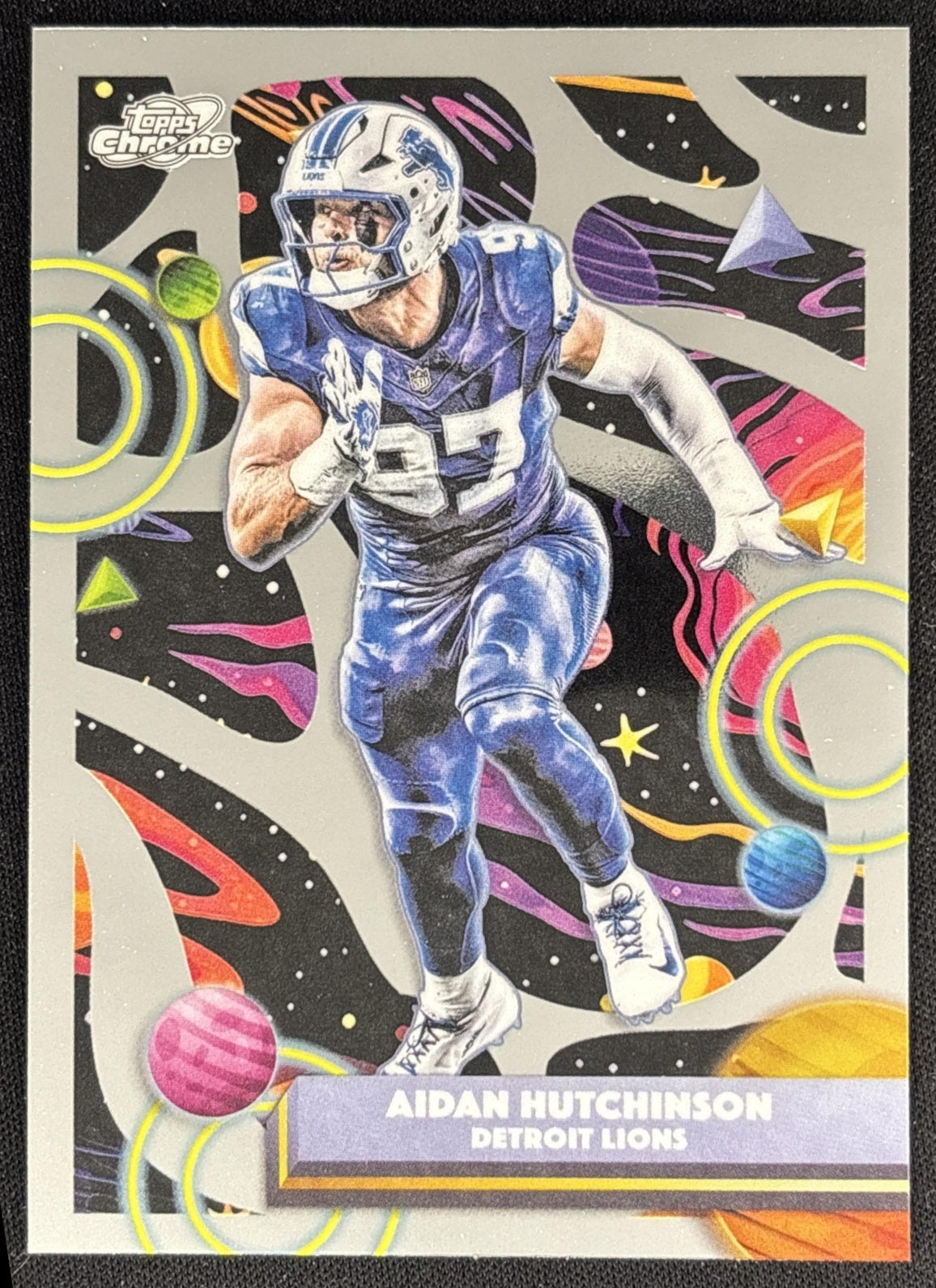 Aidan Hutchinson 2025 Topps Cosmic Chrome Lions front