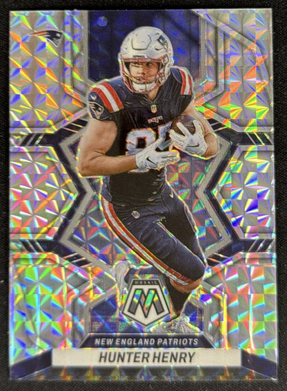 Hunter Henry 2022 Panini Mosaic Patriots Default Title Sports Trading Card