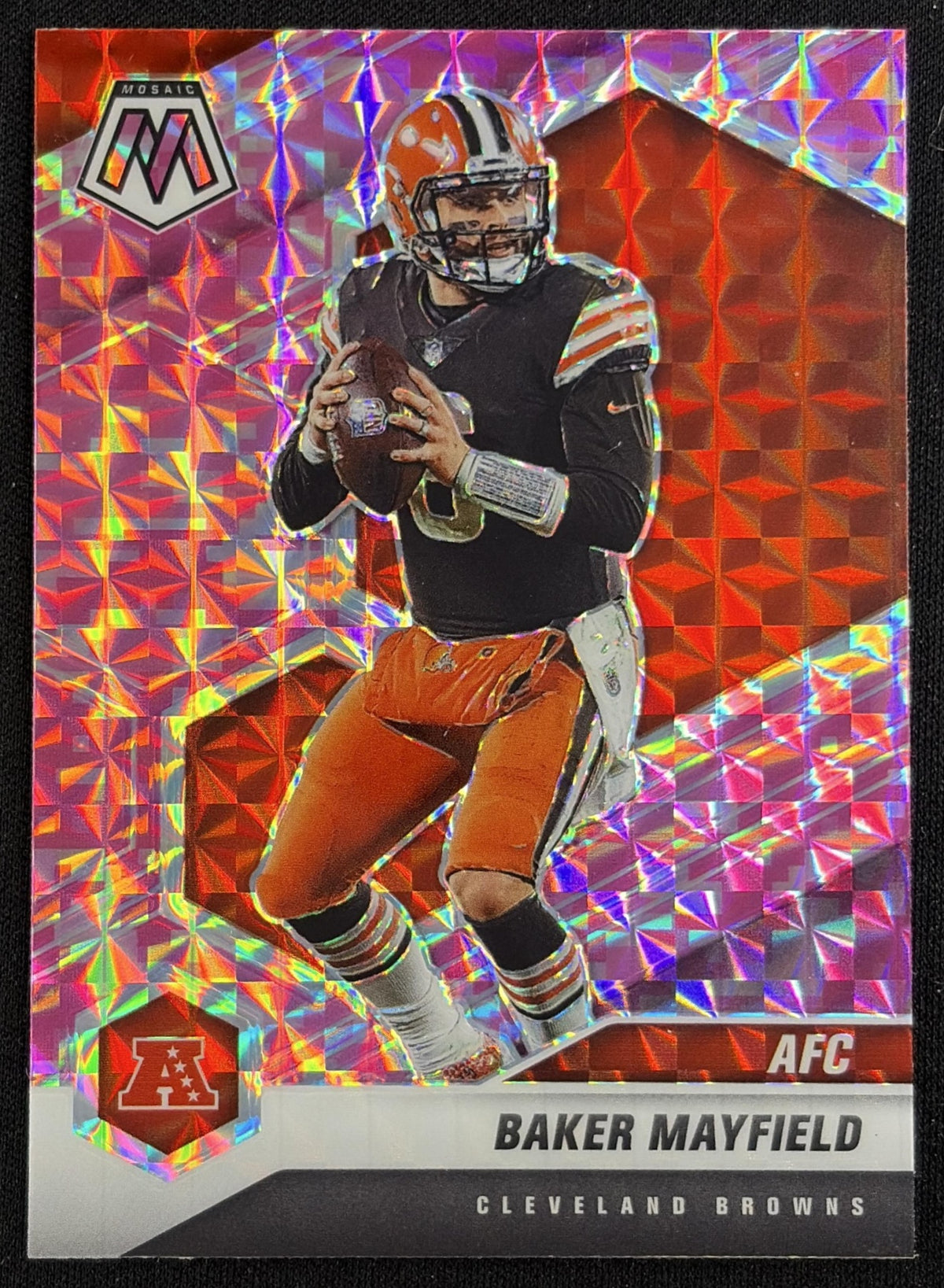Baker Mayfield 2021 Panini Mosaic Prizm Camo Pink Browns Sports Trading Card