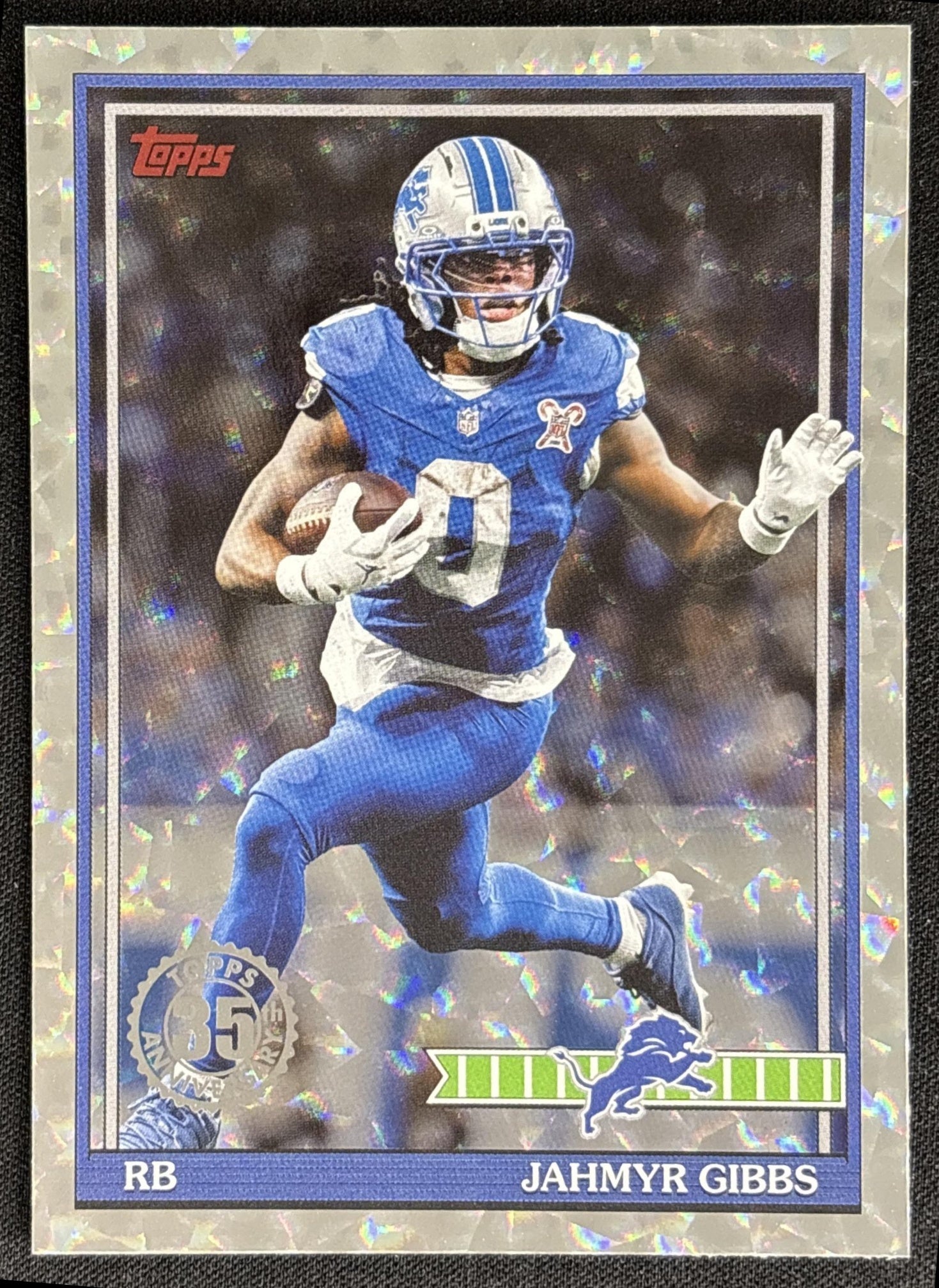 Jahmyr Gibbs 2026 Topps 1991 Crackle Foil Lions