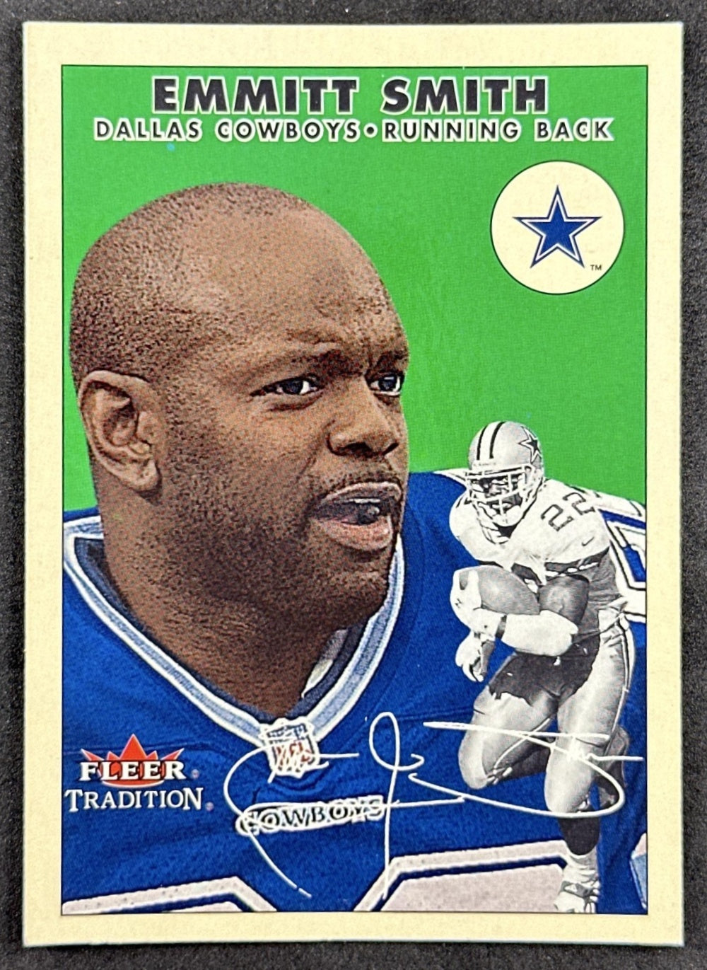 Emmitt Smith 2000 Fleer Tradition Cowboys front sports trading card