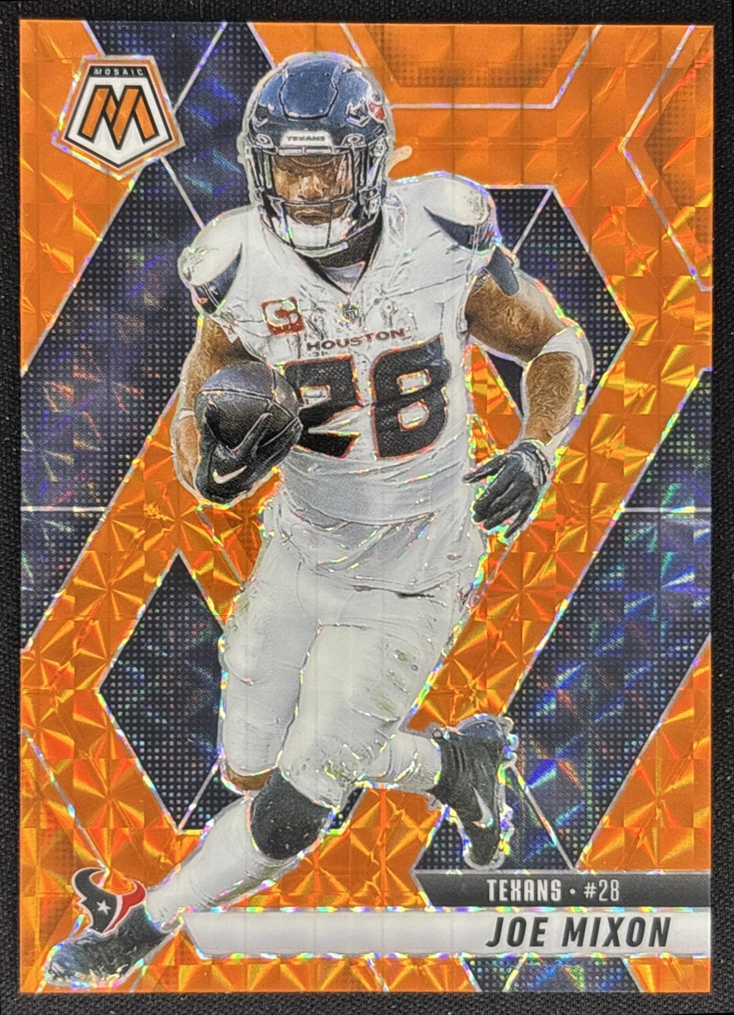 Joe Mixon 2025 Panini Mosaic Orange Prizm /199 Texans