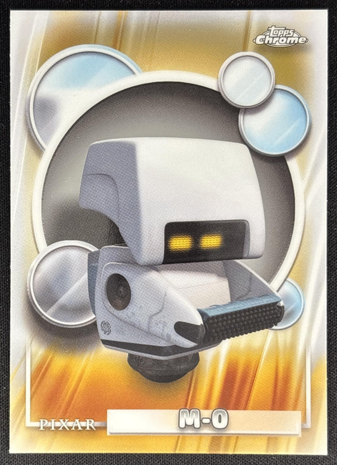 M-O 2026 Topps Chrome Disney WALL-E front