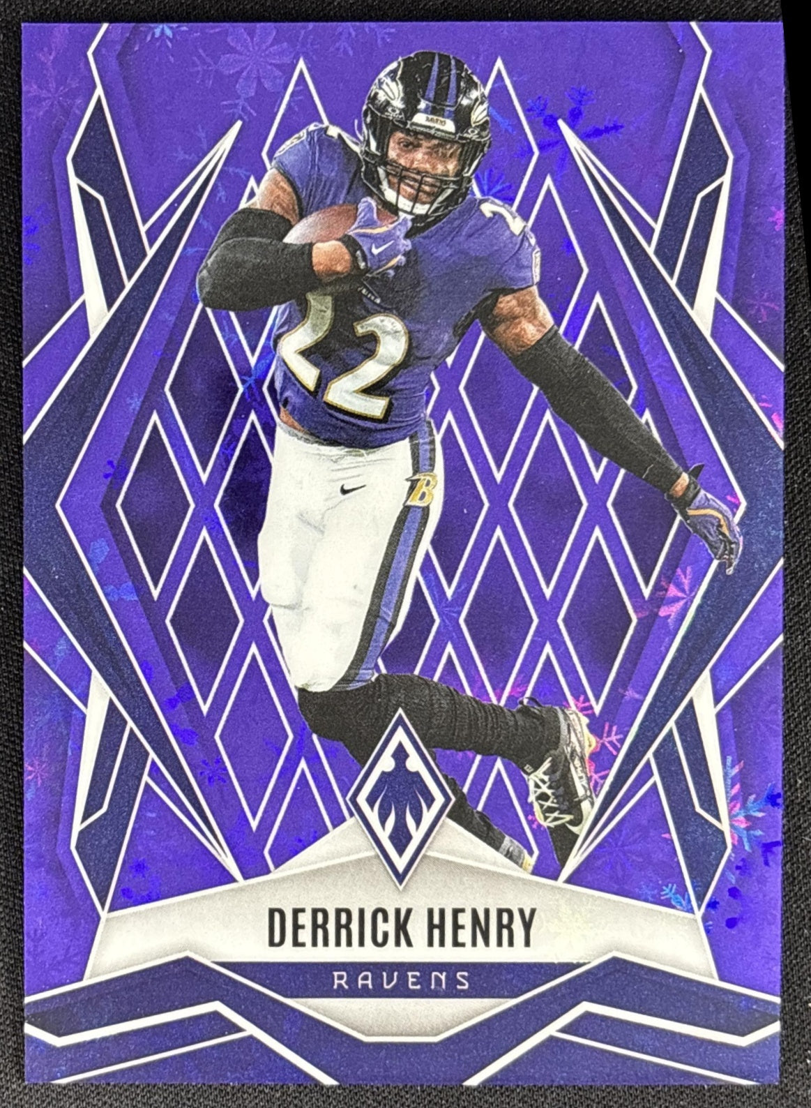 Derrick Henry 2025 Panini Phoenix Purple Winter Prizm /249 Ravens