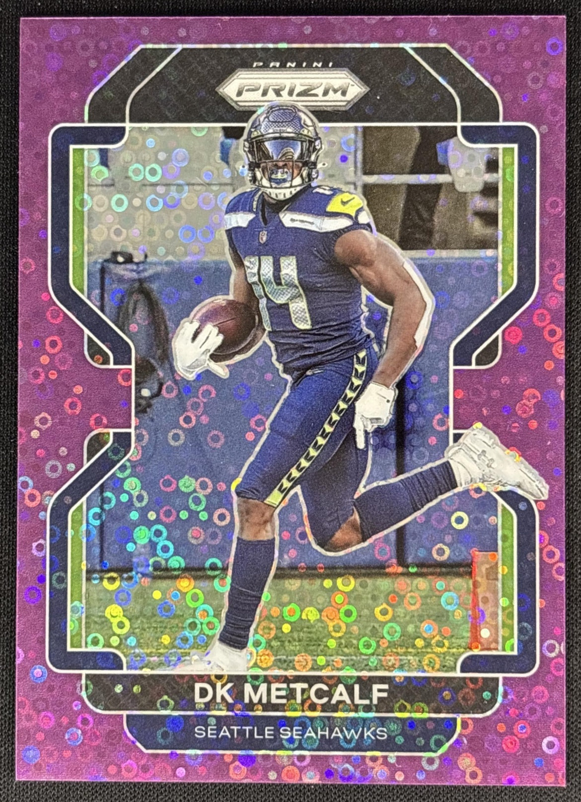 DK Metcalf 2021 Panini Prizm No Huddle Purple /35 Sports Trading Cards