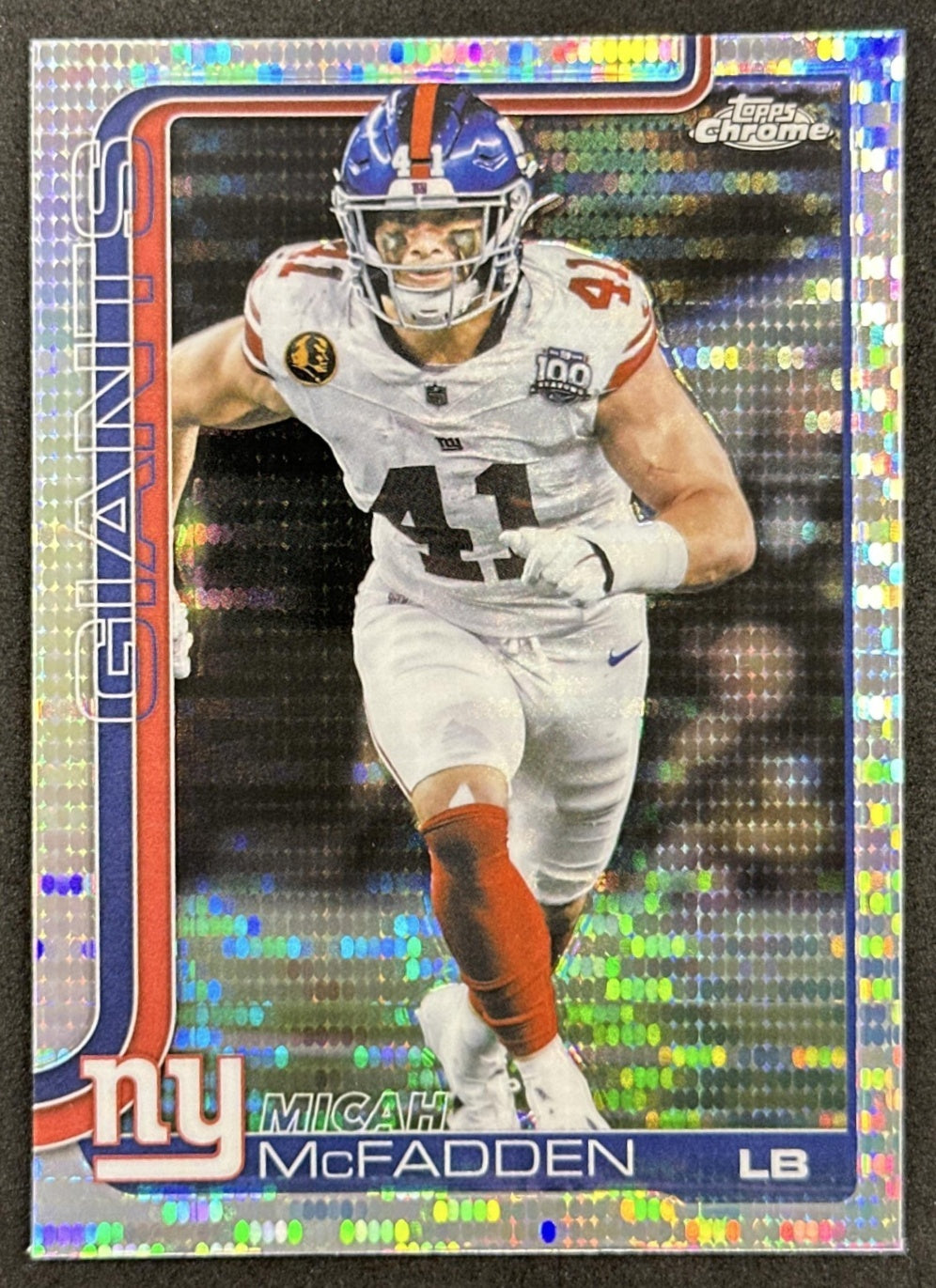 Micah McFadden 2025 Topps Chrome Pulsar Refractor Giants front