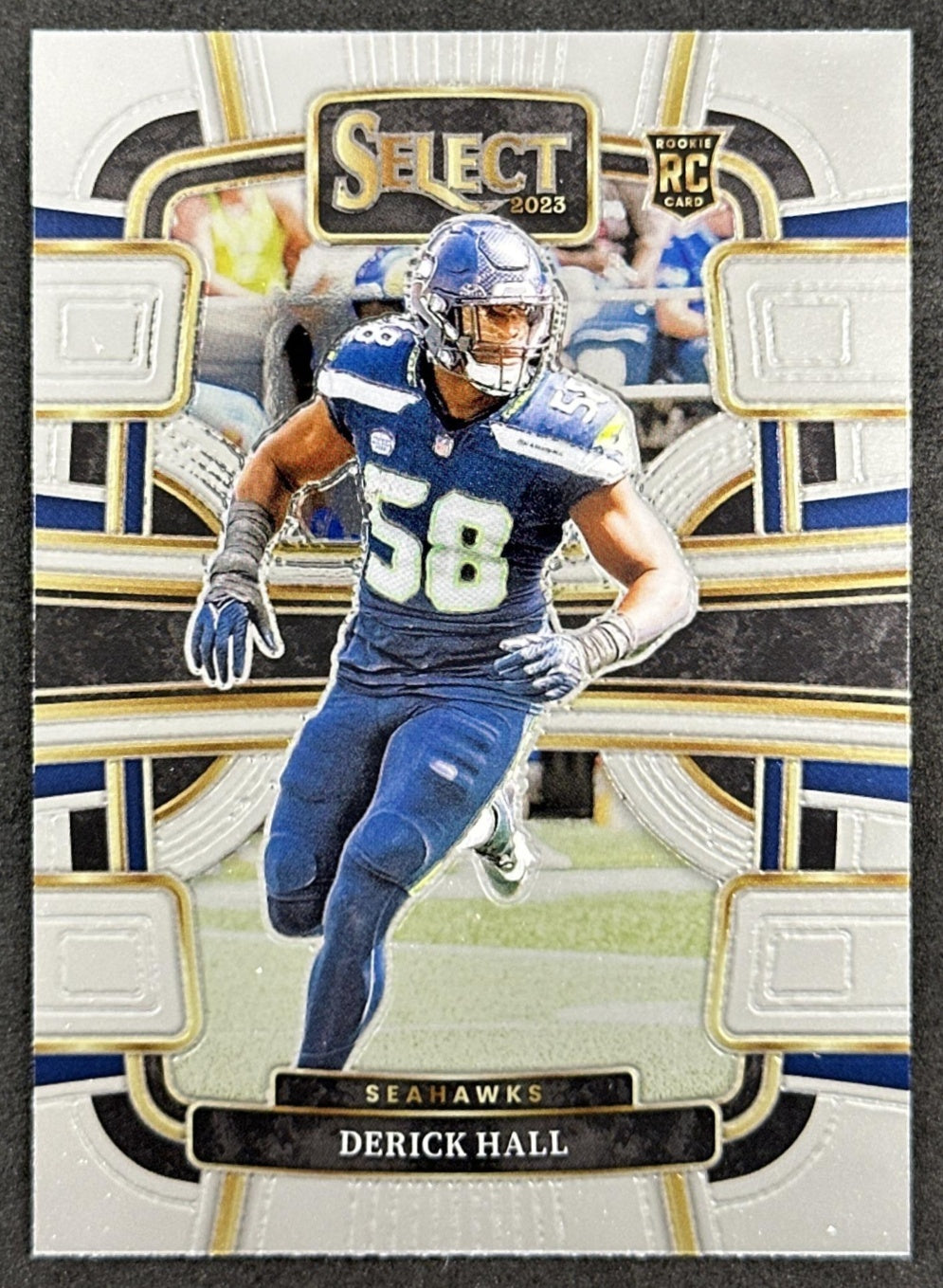 Derick Hall 2023 Panini Select Concourse Seahawks Front