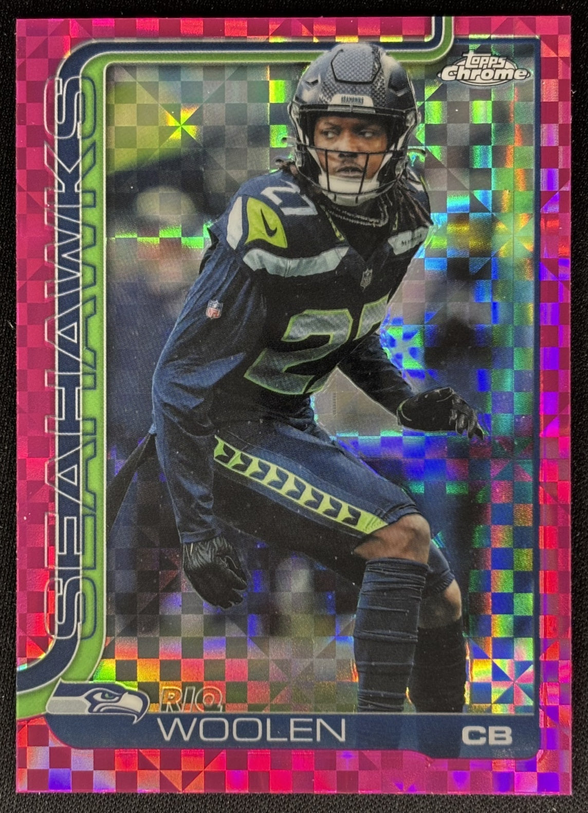 Riq Woolen 2025 Topps Chrome Hot Pink X-Fractor Seahawks Sports Trading Cards