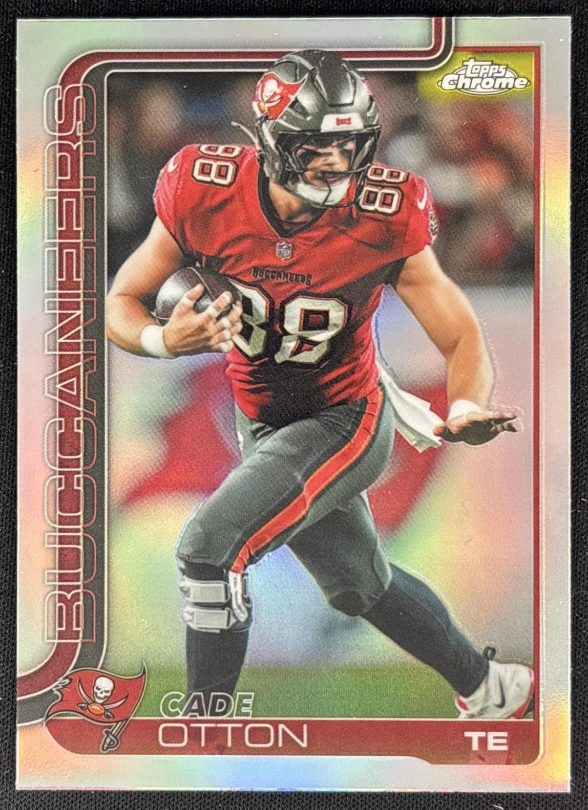 Cade Otton 2025 Topps Chrome Refractor Buccaneers - Front