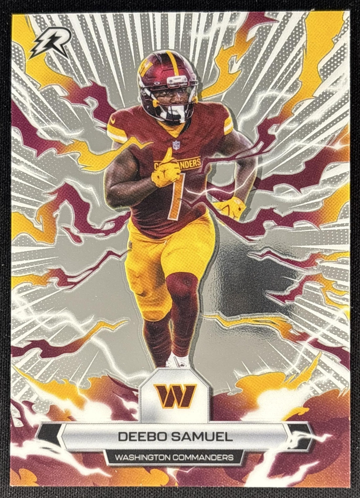 Deebo Samuel 2025 Topps Resurgence Commanders Washington Commanders front
