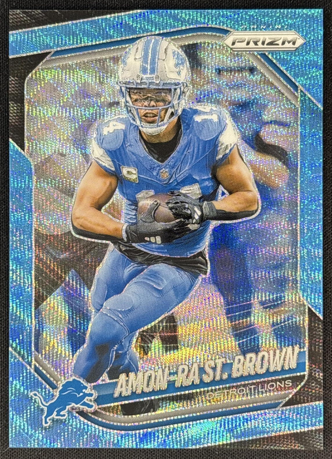 Amon-Ra St. Brown 2025 Panini Prizm Blue Wave /230 Lions front