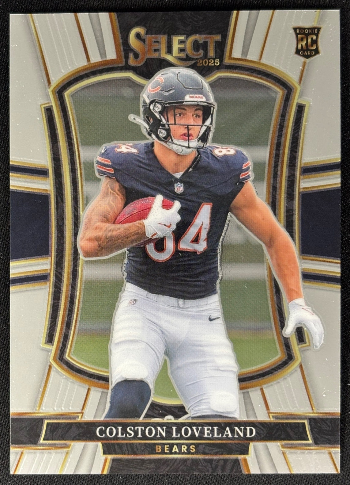 Colston Loveland 2025 Select Premier Level Bears Sports Trading Card