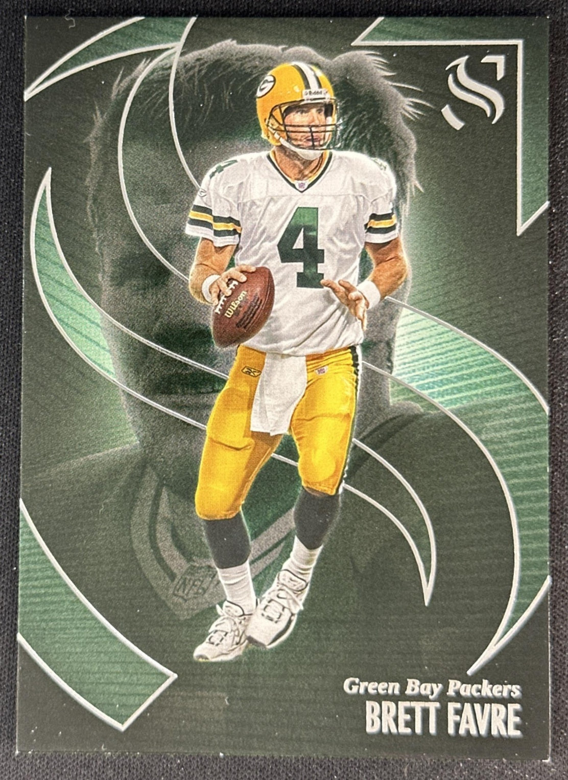 Brett Favre 2025 Panini Silhouette Packers