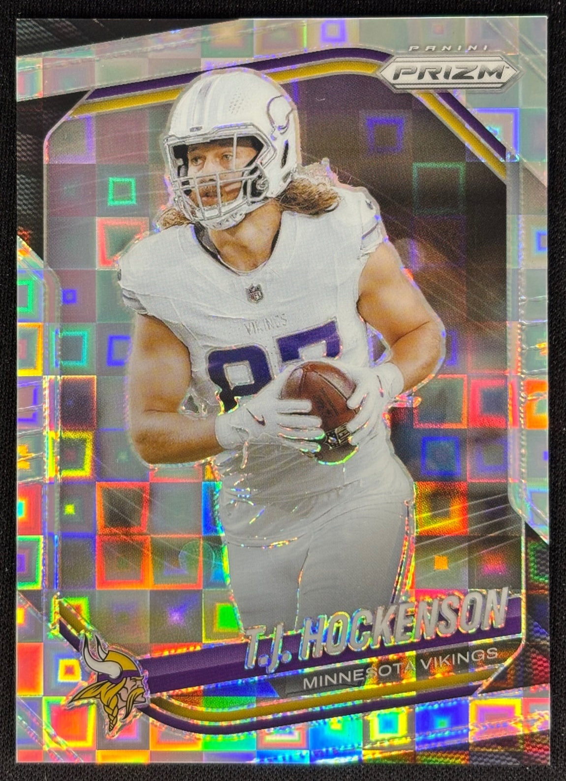 T.J. Hockenson 2023 Prizm Pandora /400 Vikings Sports Trading Cards