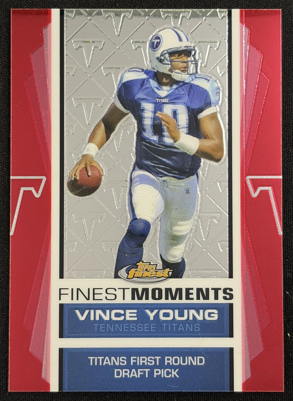 Vince Young 2007 Topps Finest Vince Young Finest Moments /899 Titans Default Title Sports Trading Card