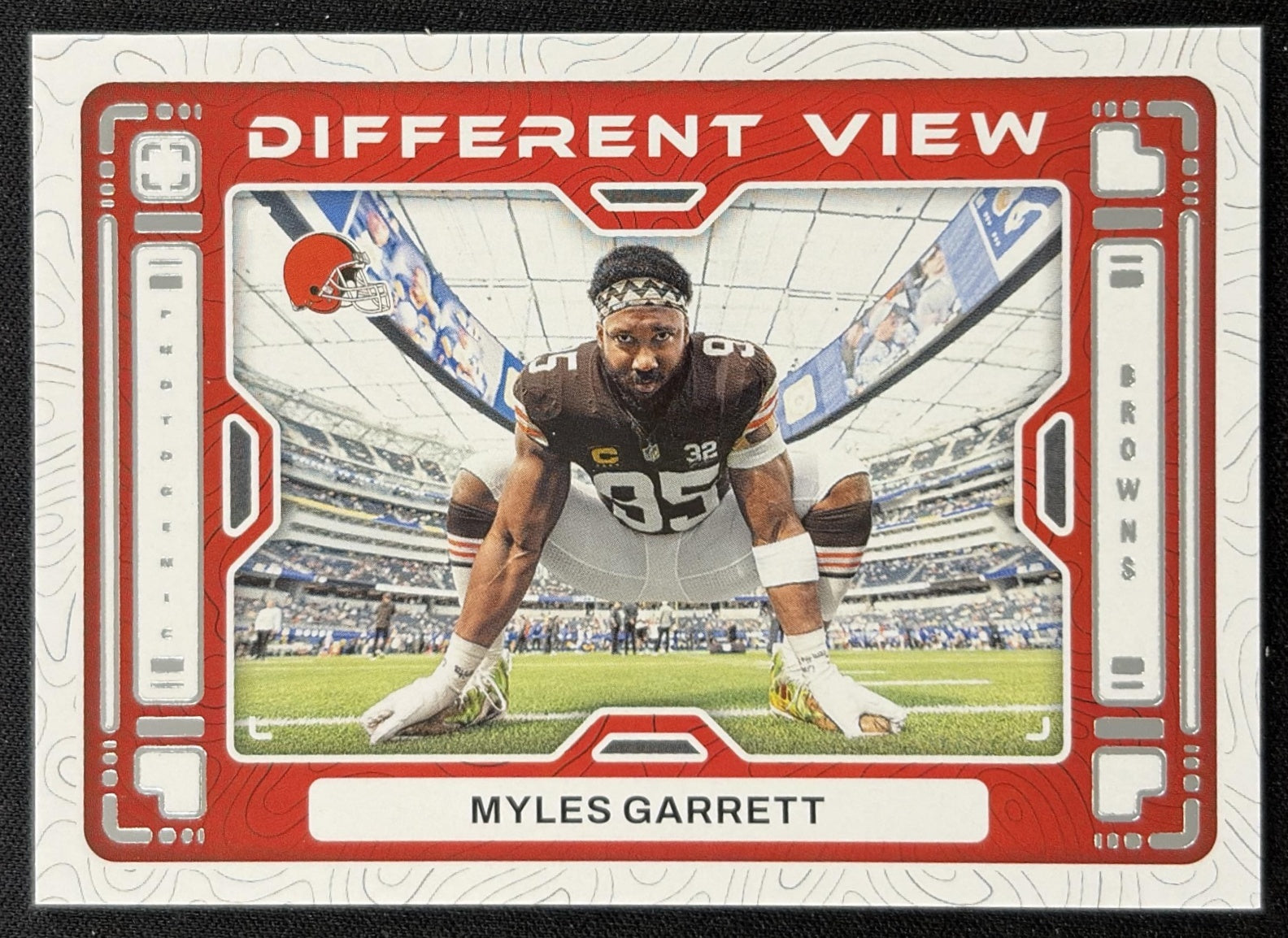 Myles Garrett 2024 Panini Photogenic A Different View Browns