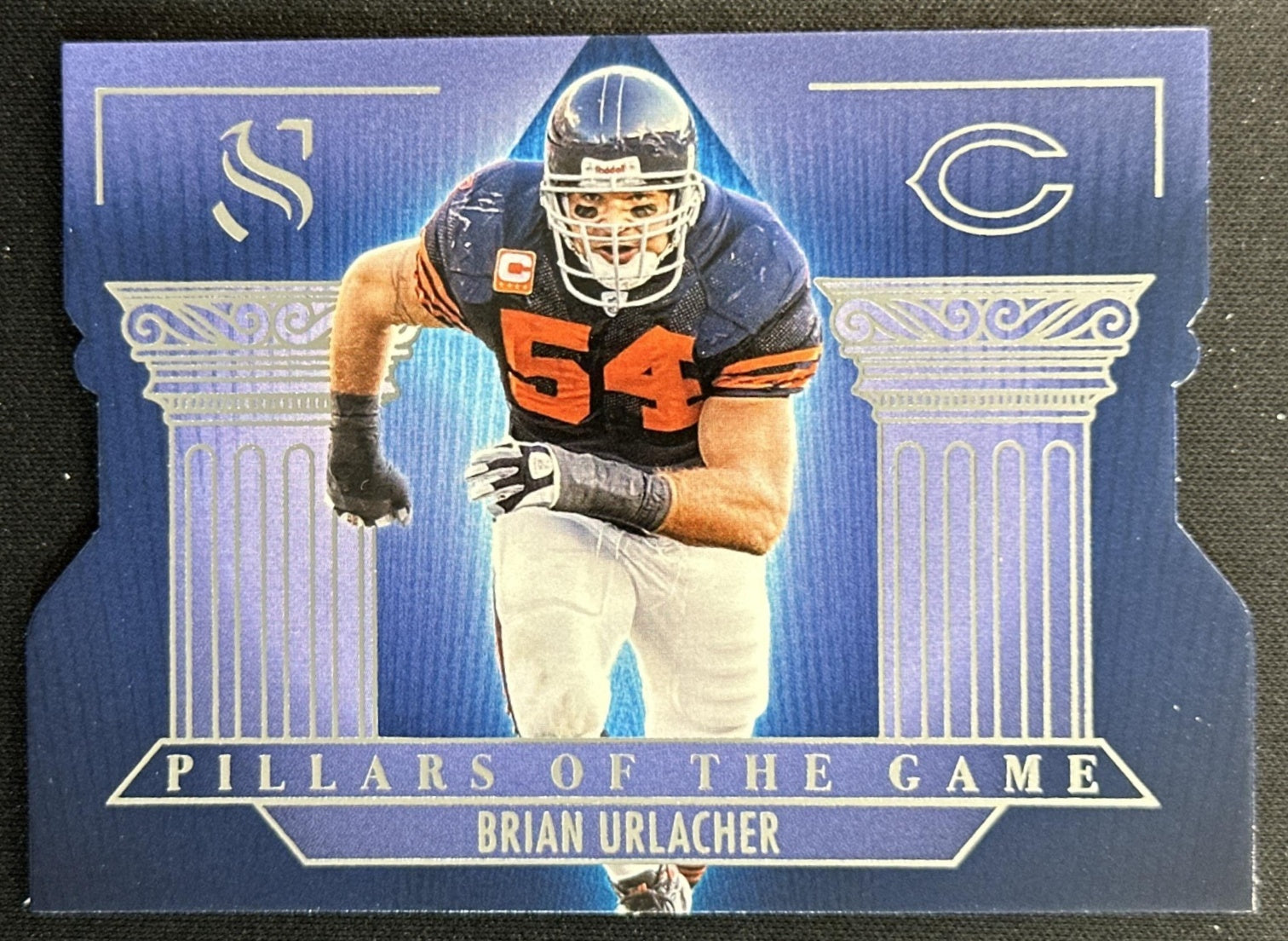 Brian Urlacher 2025 Panini Silhouette Pillars of the Game Bears