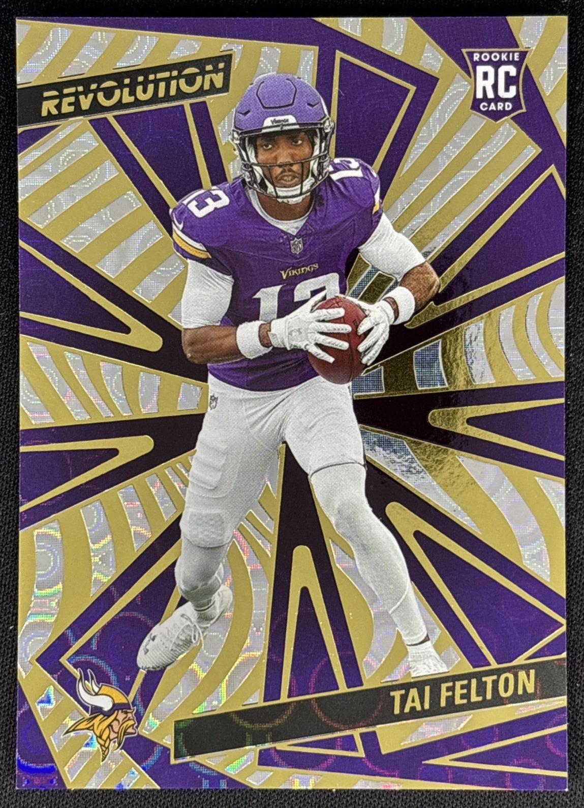 Tai Felton 2025 Panini Revolution Rookies Groove Vikings Sports Trading Cards