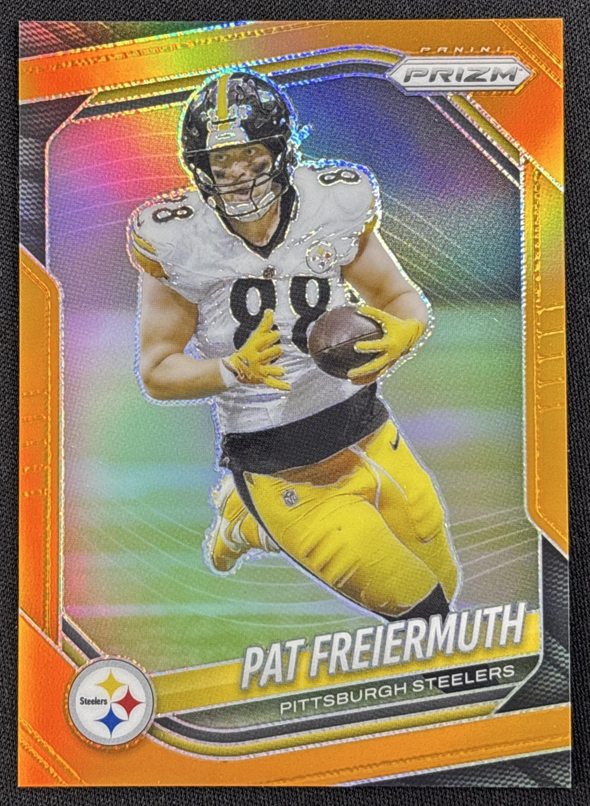 Pat Freiermuth 2025 Panini Prizm Orange /249 Steelers