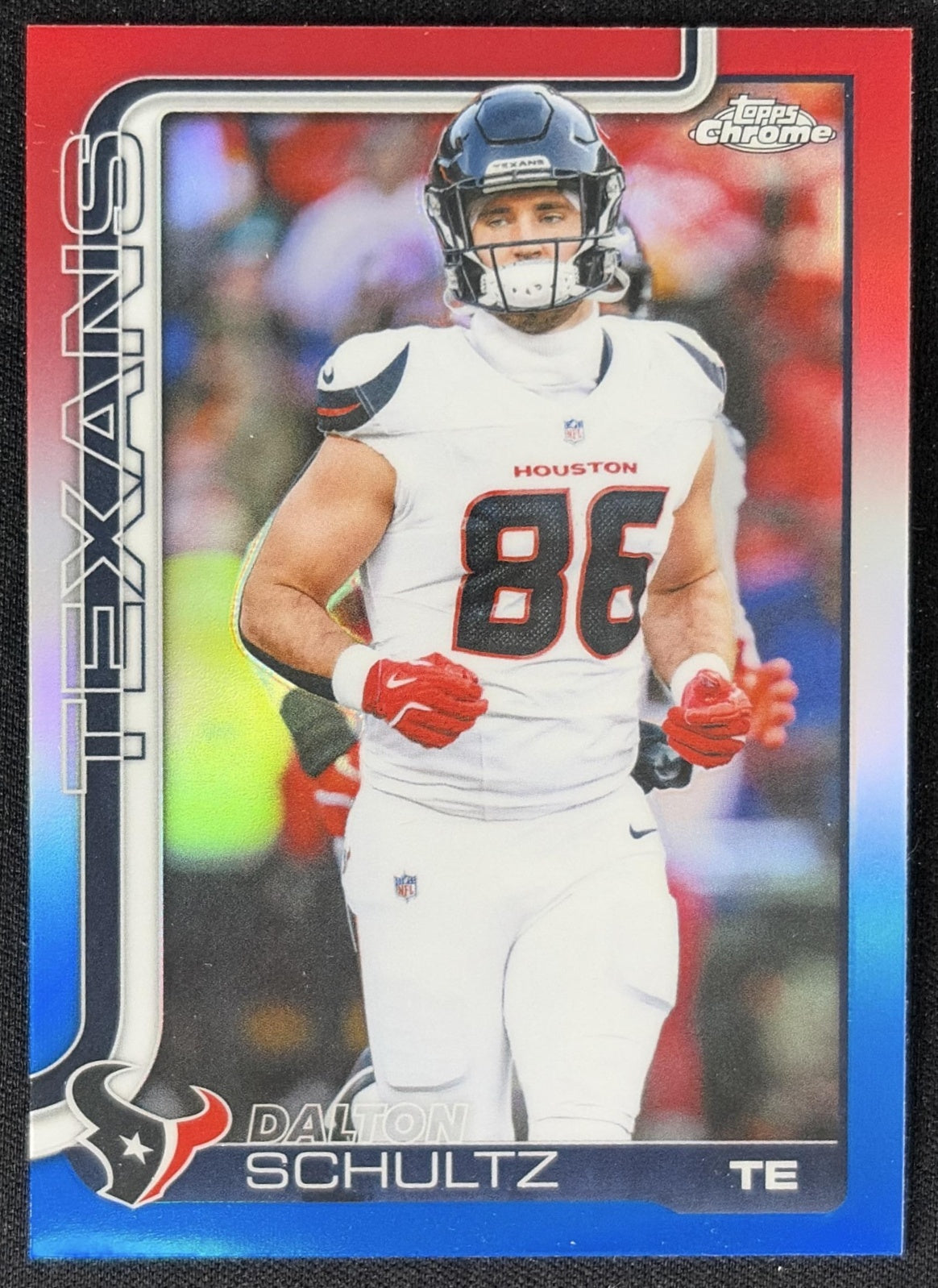 Dalton Schultz 2025 Topps Chrome Red/White/Blue Refractor Texans