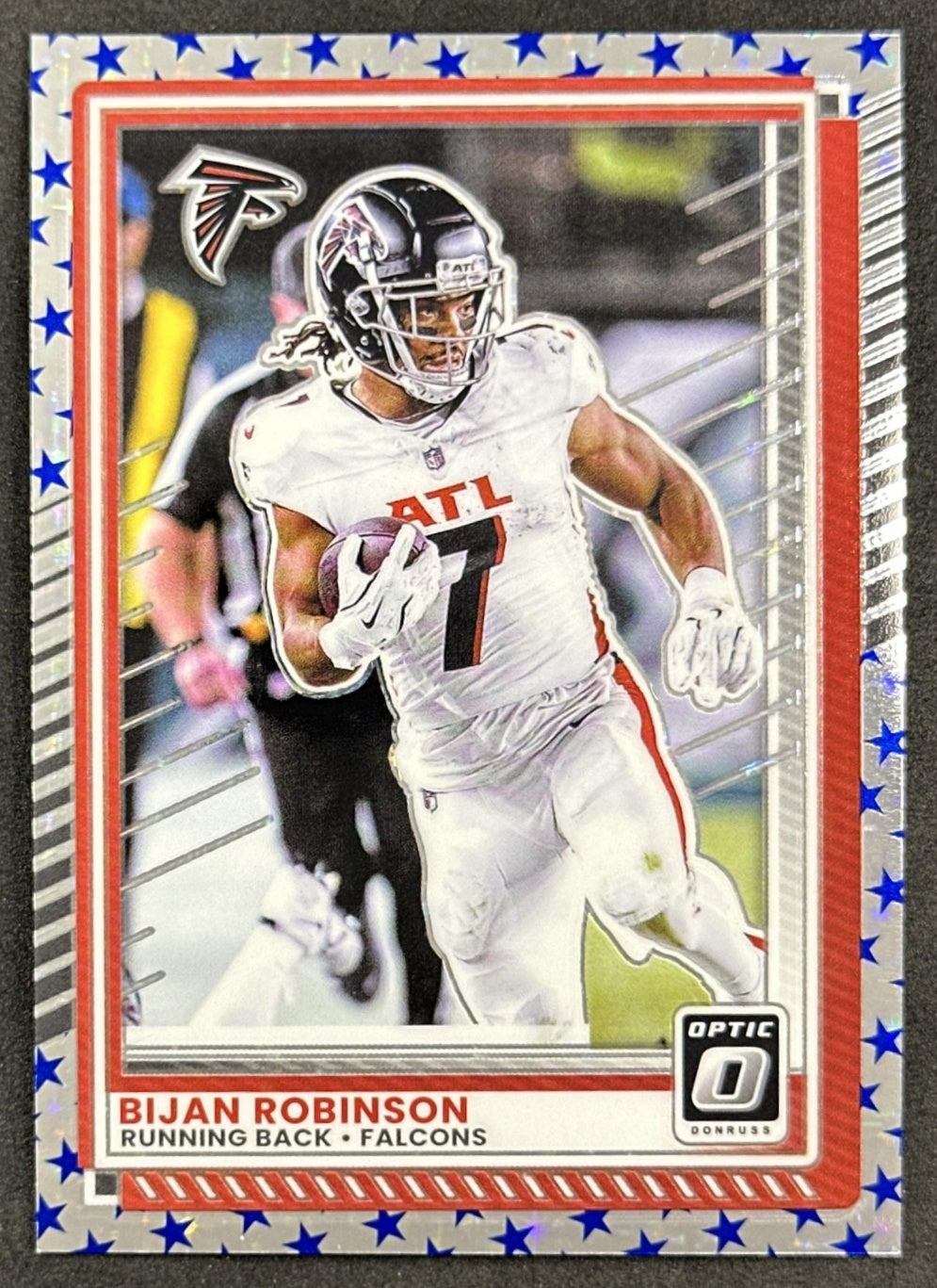 Bijan Robinson 2025 Panini Donruss Optic Stars Prizm Falcons front