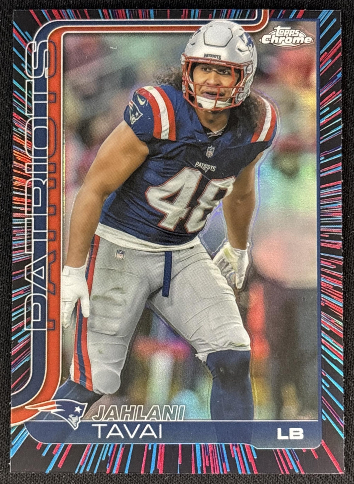 Jahlani Tavai 2025 Topps Chrome Neon Pulse Refractor Patriots front