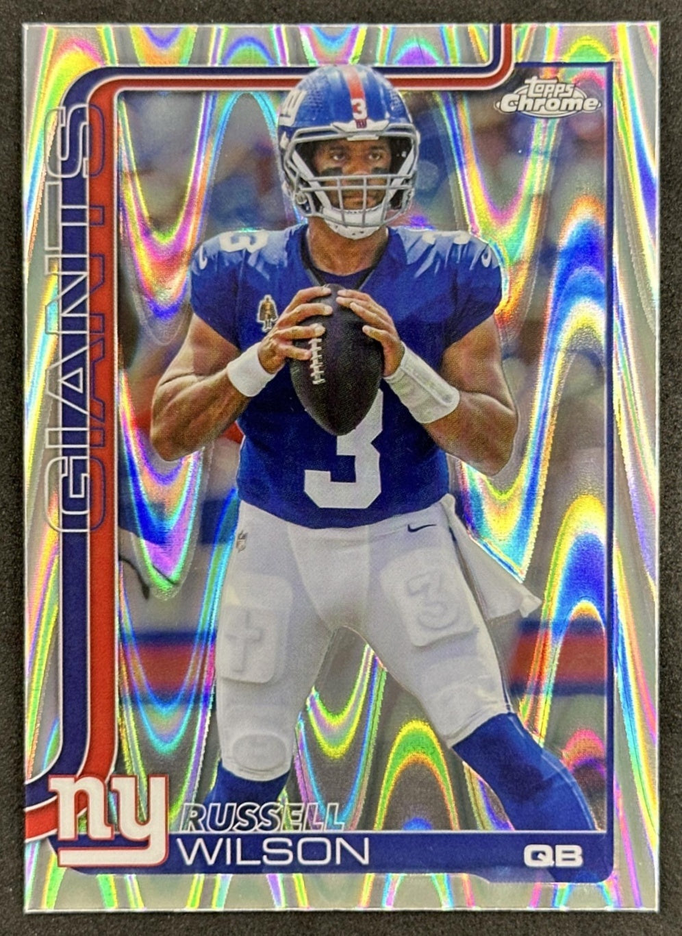 Russell Wilson 2025 Topps Chrome RayWave Refractor Giants front